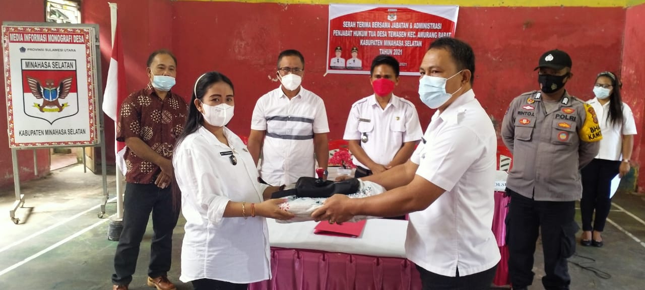 Camat Amurang Barat Sonny Makaenas Pimpin Sertijab Penjabat Hukum Tua Desa  Tewasen – Terbit Pertama di Makassar Tahun 1968