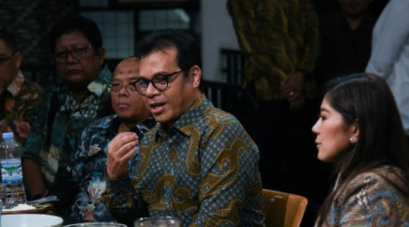 Wakil Menteri Komunikasi dan Digital Nezar Patria