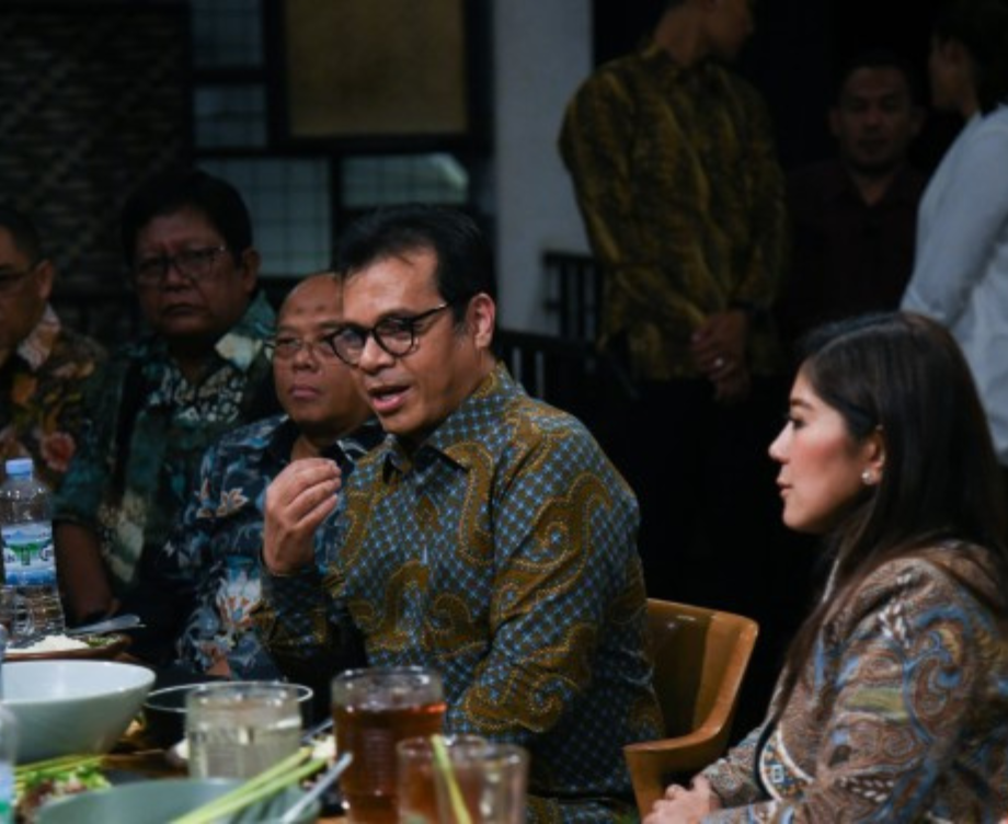 Wakil Menteri Komunikasi dan Digital Nezar Patria
