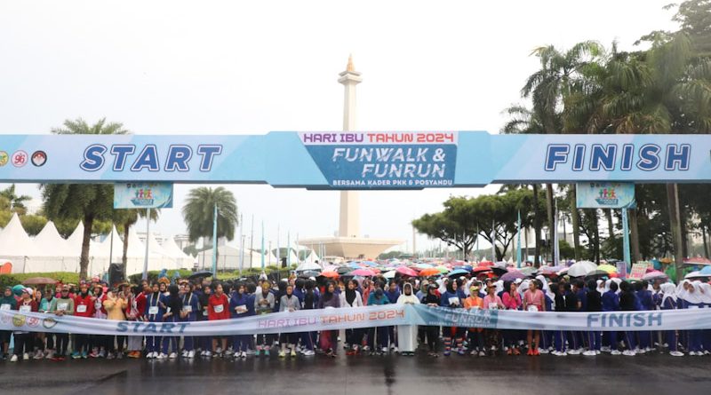Ribuan Kader PKK ae Jabotabek Antusias Ikut Fun Walk and Fun Run di Monas