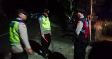 Polsek Selemadeg Gelar Patroli Subuh, Jaga Kamtibmas dan Antisipasi Kejahatan 3C