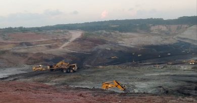 PT Pama Persada Nusantara Site Aria, Merusak, Memutus Akses Jalan Desa. PT Pama Persada Nusantara Site Aria, Merusak, Memutus Akses Jalan Desa.