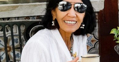 Sri Rahayu Buktikan, Sukses Sejati Adalah Ketika Bisa Membantu Sesama