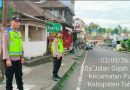 Polsek Pupuan Hadir di Titik Padat Aktivitas, Jaga Arus Lalu Lintas Tetap Lancar